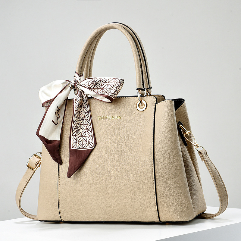 Hot Selling Fashion Crossbody Bag - Versatile Chic Shoulder Bag for Women, Fashionable Womens Summer Essential Free shipping
