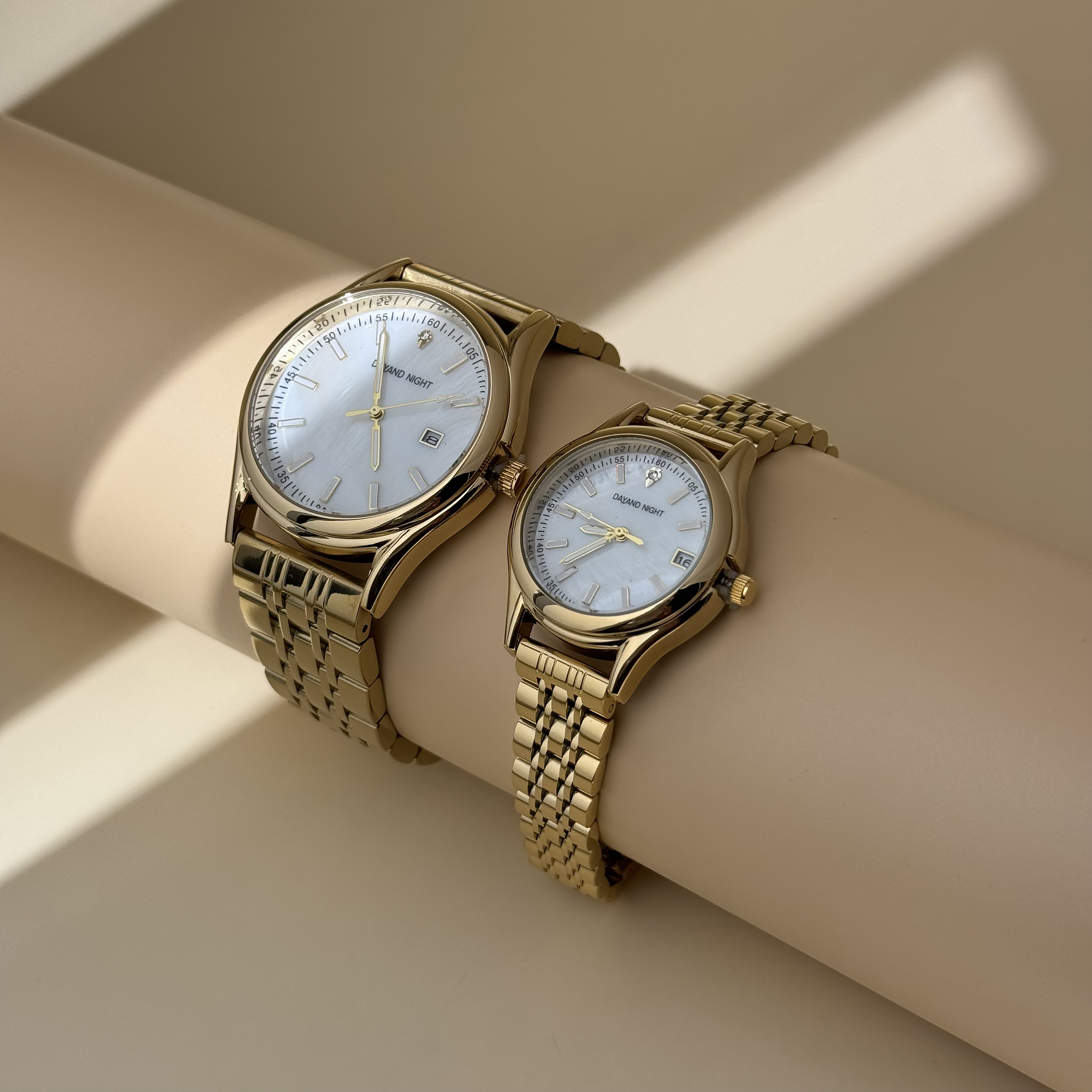 dayand night fashion couples watch set highquality stainless steel quartz watches for men women with gold silver rose gold bands