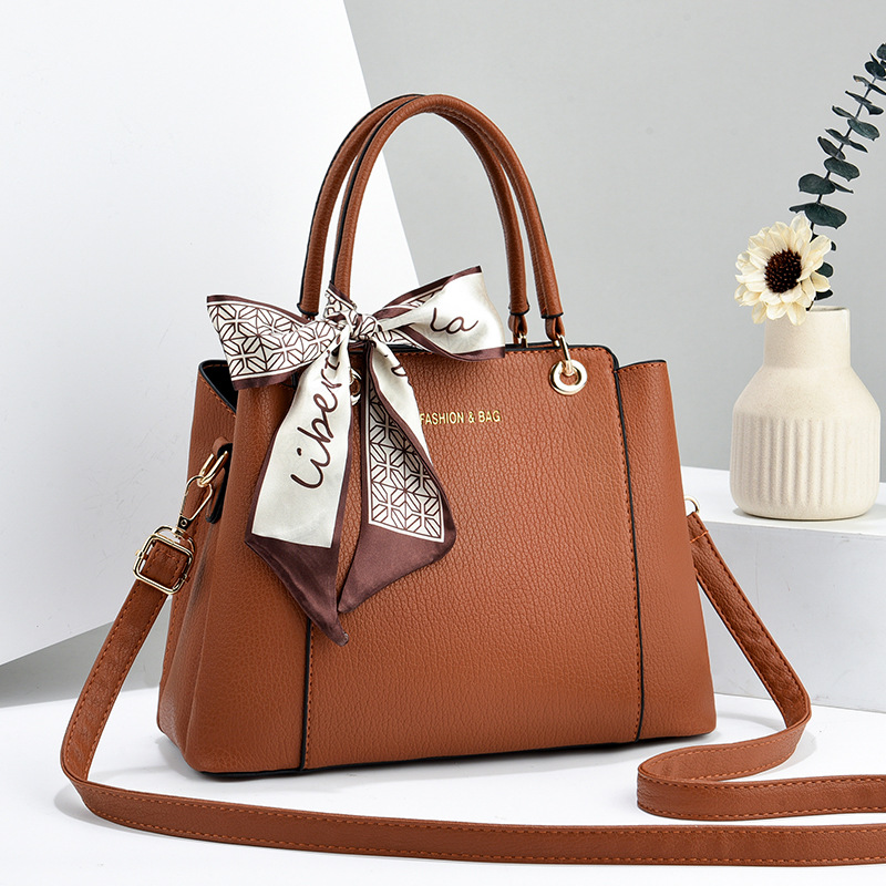 Hot Selling Fashion Crossbody Bag - Versatile Chic Shoulder Bag for Women, Fashionable Womens Summer Essential Free shipping
