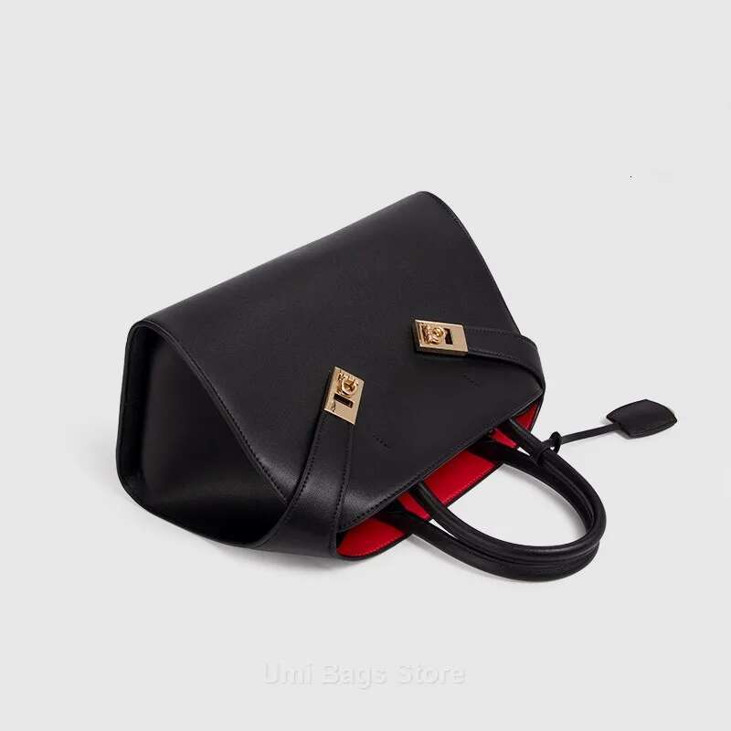 Women's Handbag High-End Niche Brand Design tote Large Capacity Cowhide One-Shoulder Crossbody Designer Bags Bagutte Bag