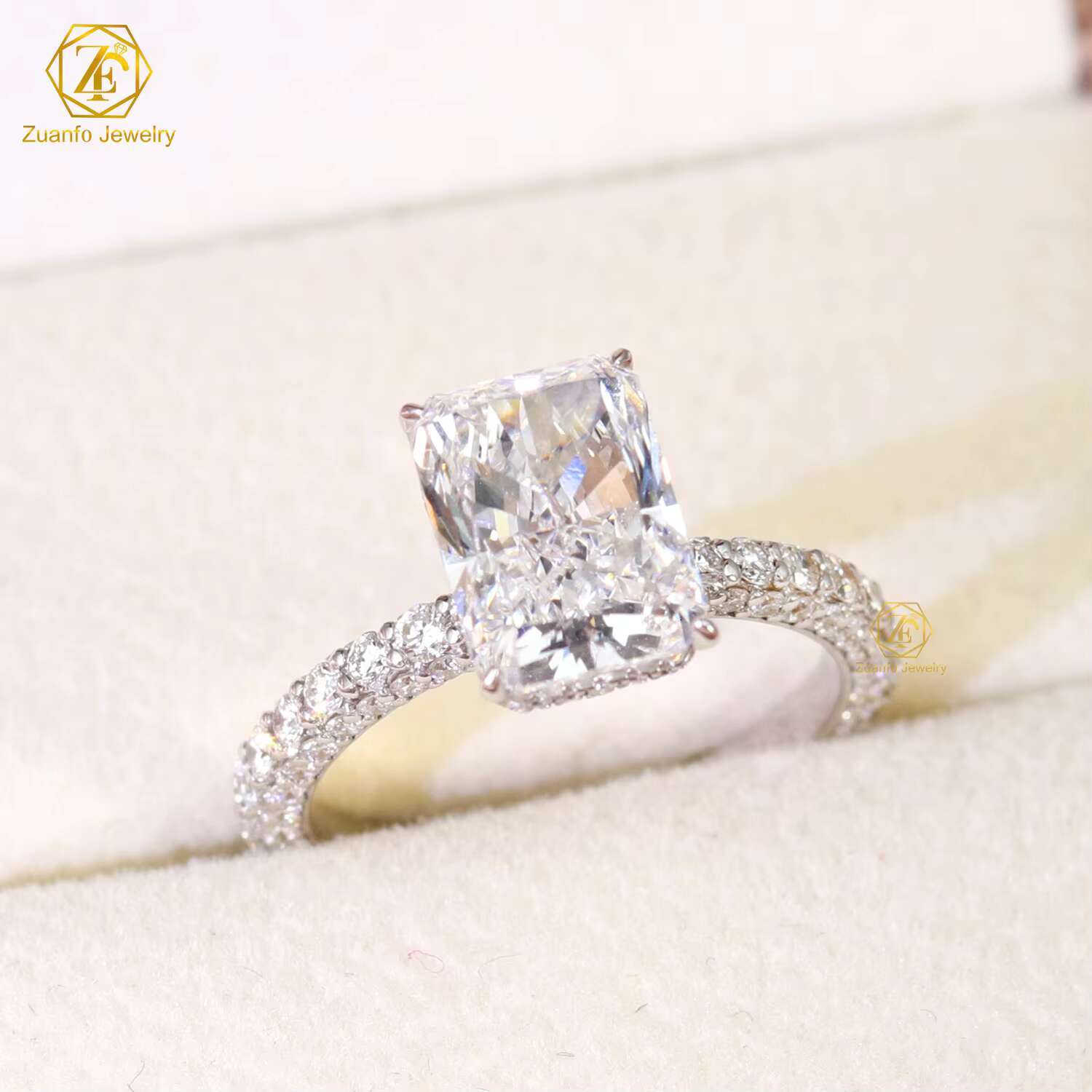 Wholesale IGI Certified HPHT CVD D VS1 Lab Grown Radiant Cut Diamond 1CT 14K 10K Solid Gold Jewelry Engagement Ring Women