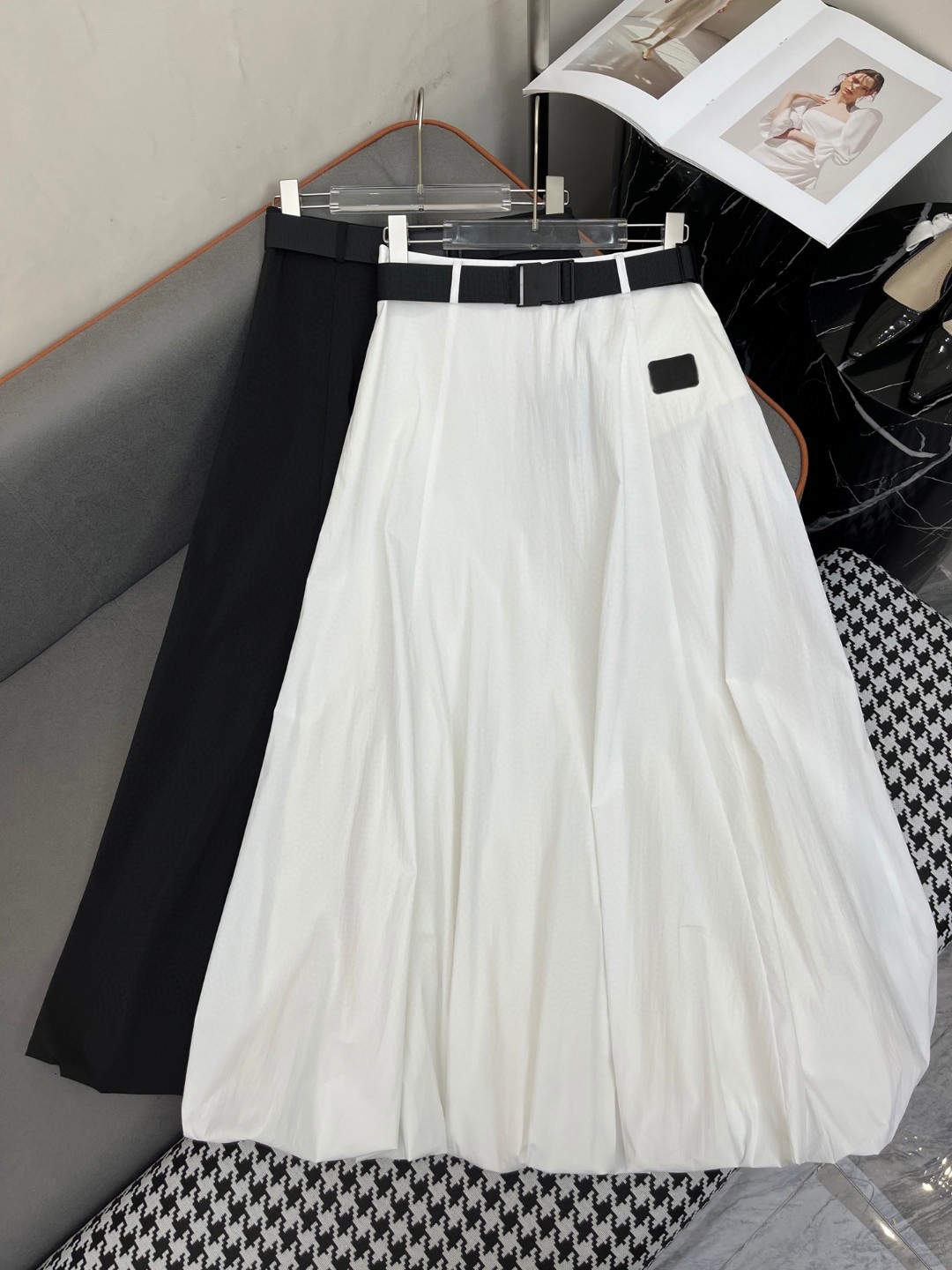 skirt women designer brand dress girl summer dress fashion metal logo ladies high waist skirt lady high quality skirts May 08