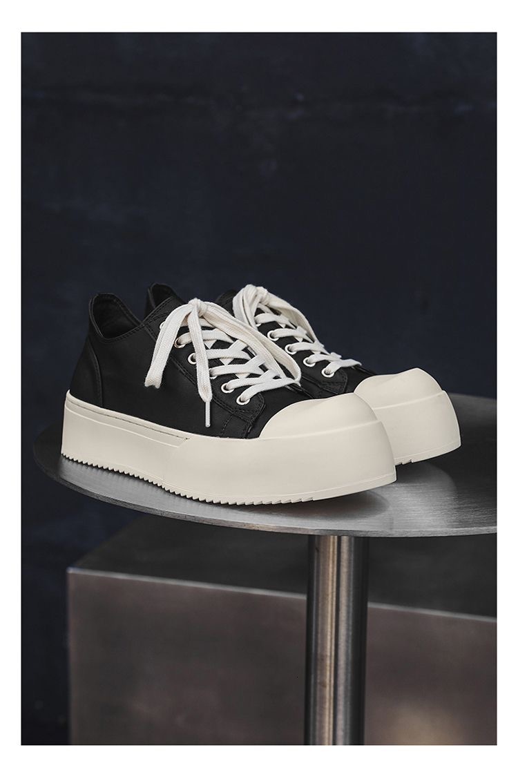New designer American board men's casual high-end feeling 2025 new thick soled canvas big toe multifunctional niche shoes