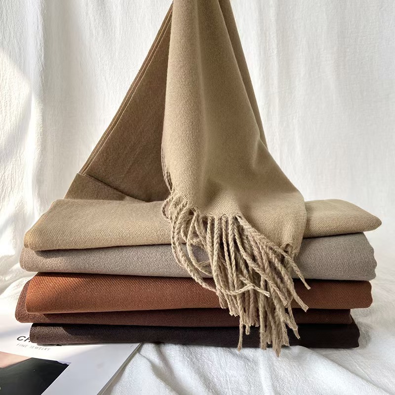 T666 autumn and winter new solid color scarf Japanese and Korean cashmere neck scarf female high-grade warm shawl
