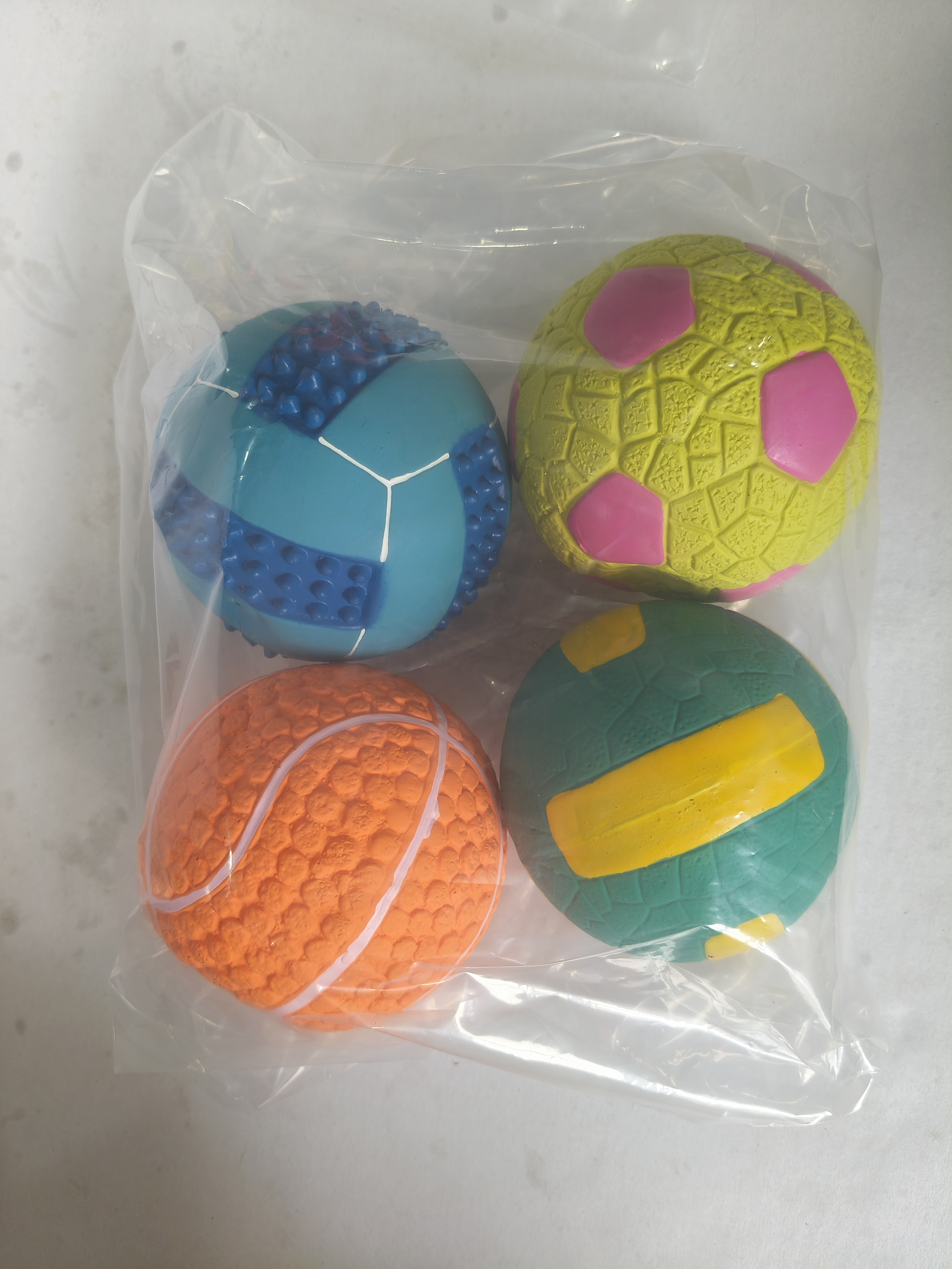 Rubber Chew Ball Dog Toy Squeaky Interactive Bouncy Ball Puppy Pet Toy with Distinct Designs 5pcs/Pack