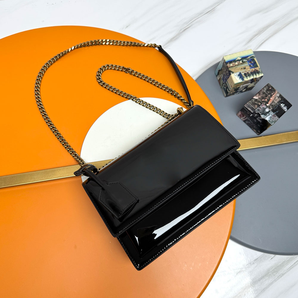 10A Top Fashion High Quality Designer crossbody bag Model: 442906