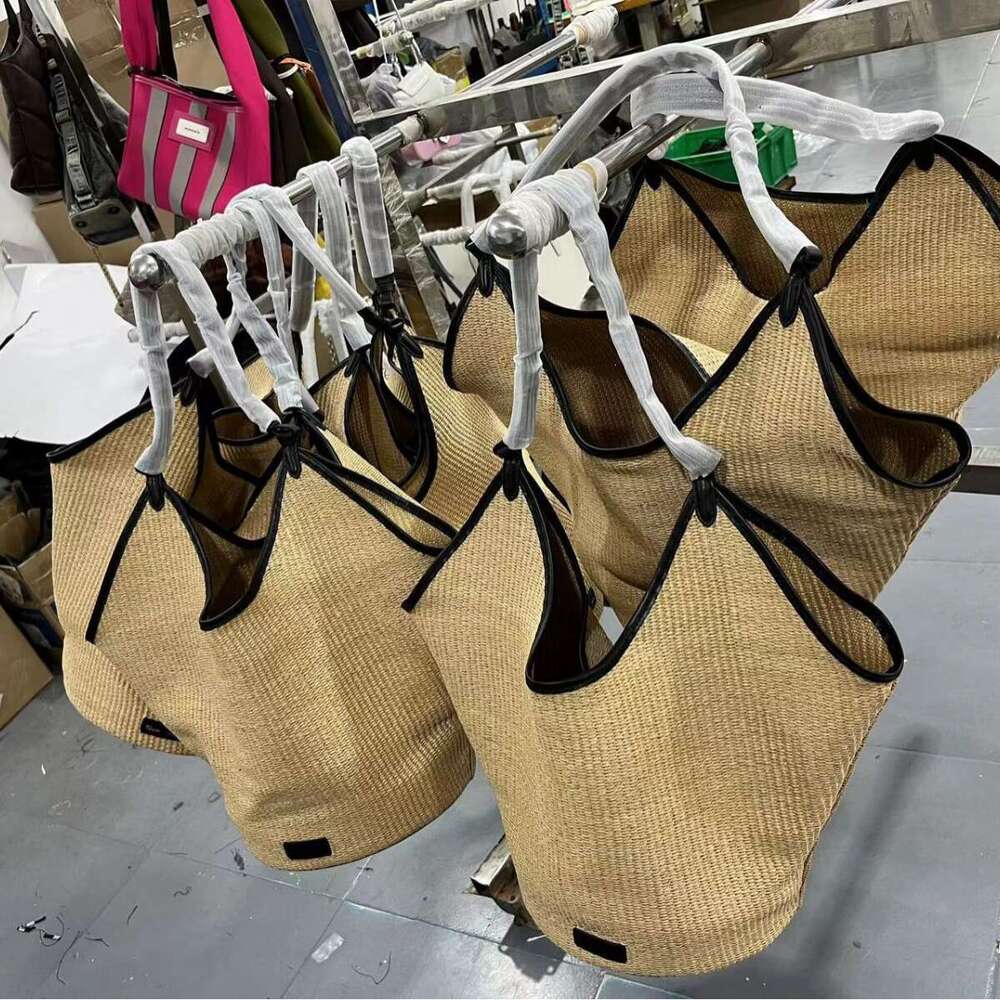 Beach Bag Fashion Summer And Grass Handbag Paired With Top Layer Calf High End Genuine Leather Women S Bag KQ