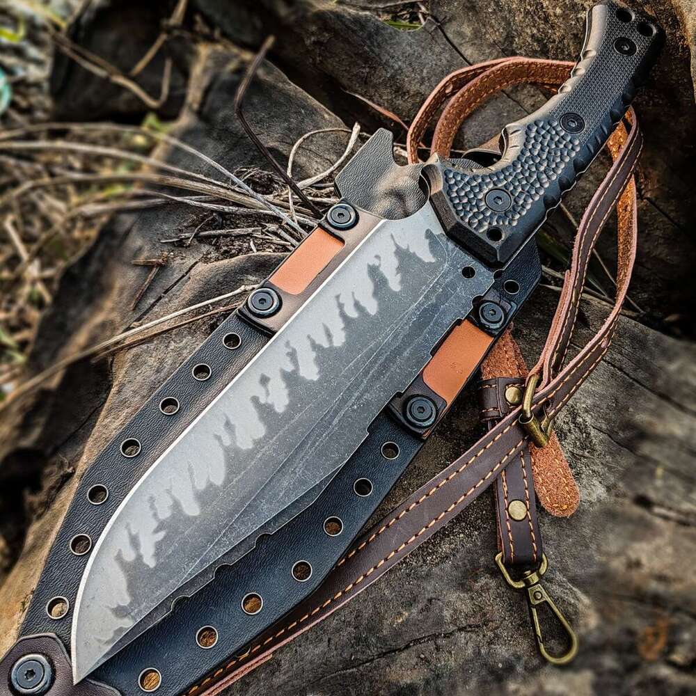 Outdoor obstacle removal and chopping integrated keel straight high hardness wilderness survival self-defense portable military knife, long version