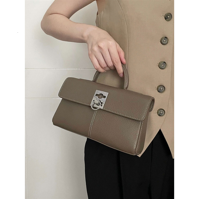 High Quality New Style Free Delivery Designer CAFUNE Stance Wallet Small Classic Elephant Grey Handbag Diagonal Straddle Bag