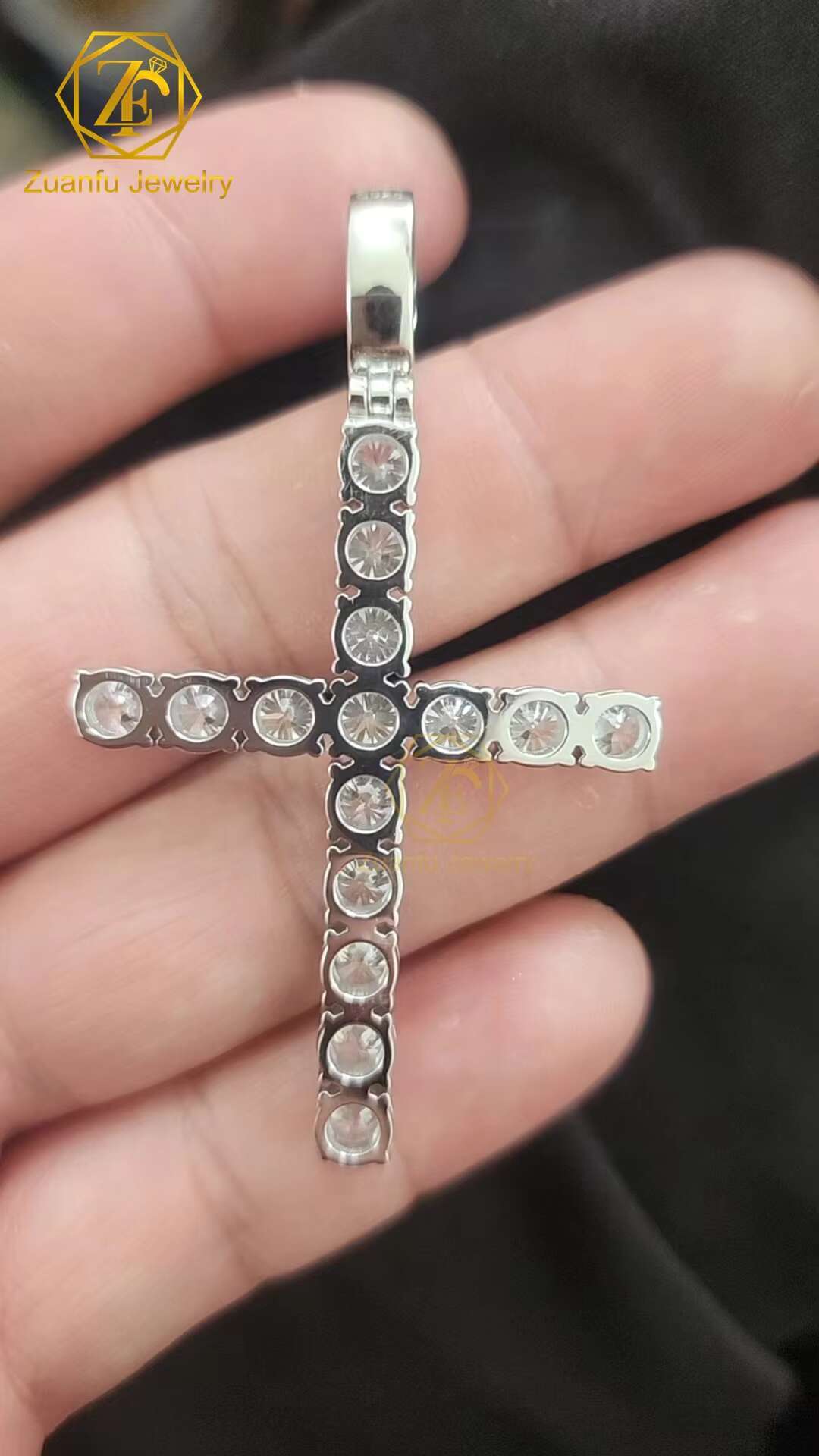 Custom Jewelry White Gold Plated 925 Sterling Silver DEF VS 5MM Lab Grown HPHT Diamond Cross Pendant for Necklace