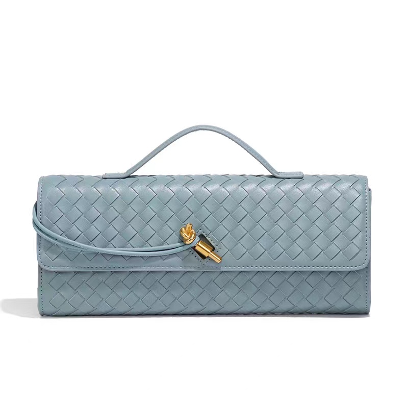 Designer 2025S New Spring Color Contrasting Grass Woven Bamboo Basket Water Bucket Handbag Fashion Shoulder Diagonal Cross Women Bag