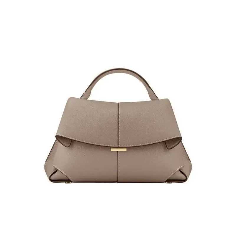 French fashion design denim fashion pleated smile womens handbag brand casual retro exquisite womens shoulder bag Z250509-1
