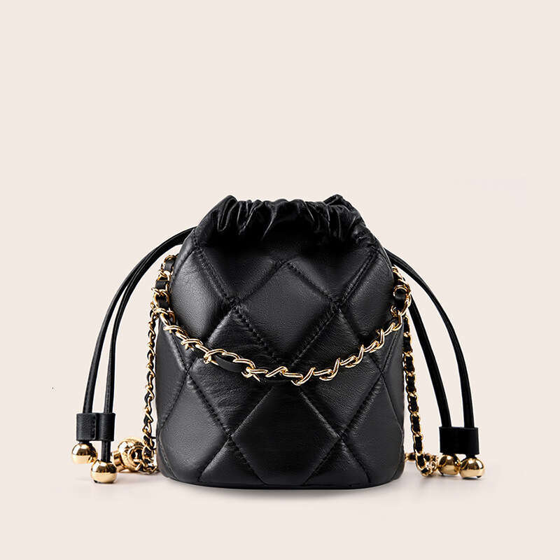 Calf Top Layer Hand Held Chain Leather Small New High End Water Bucket Versatile Single Shoulder Crossbody Bag