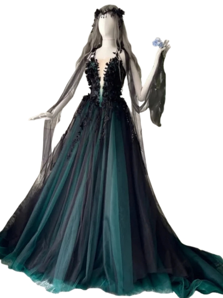 Vintage Princess Wedding Dress Dark Green And Black Gothic Bridal Gown 3D Floral Appliques Long Tulle A-Line Bride Dress Halter Backless Corset Vestid