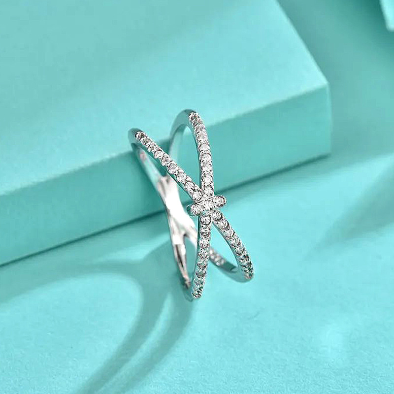 Chic Women's Solid 925 Silver Butterfly Knot Jewelry Piece Featuring Modern Line Design