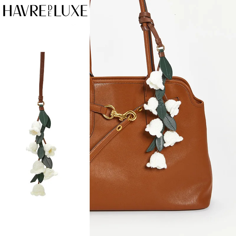 White lily of the valley bag charm handmade Cowhide woven flower pendant knitted high-end bag accessories 250509