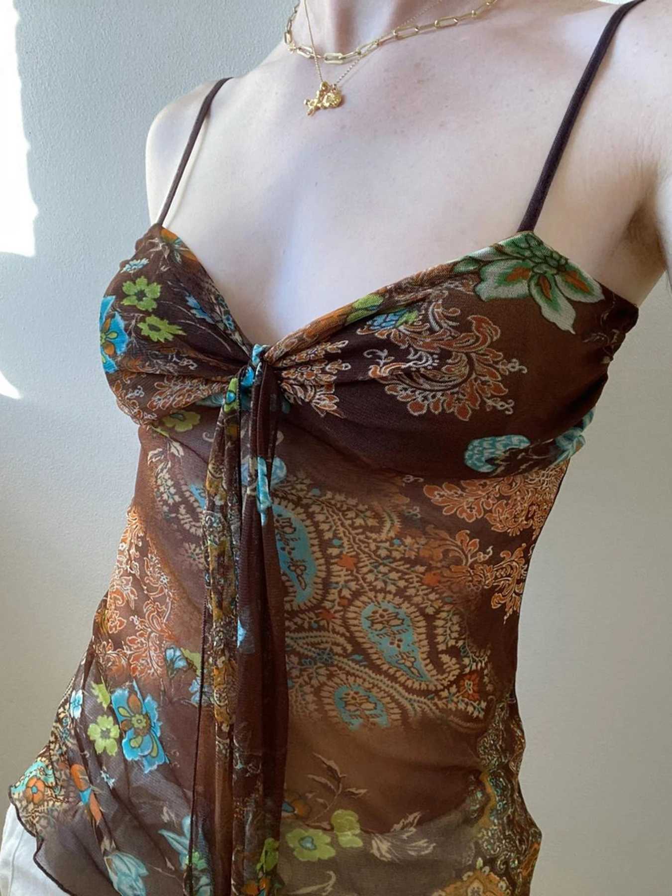 Fashionable retro printed independent folk style womens V-neck vest top sleeveless summer trend topXJ250508