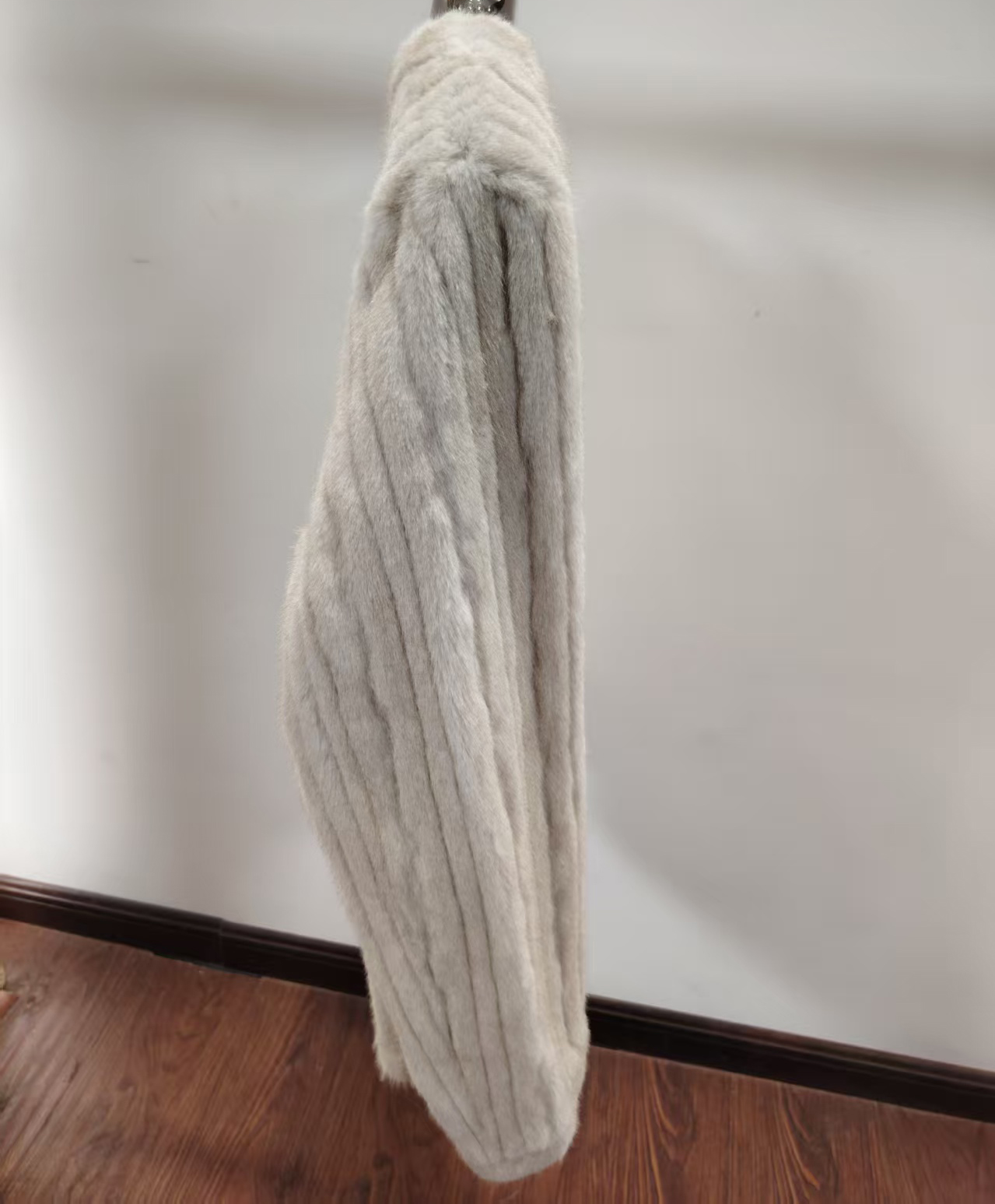 Elegant Women's Velvet Faux Fur Coat for Cold Weather - Stylish & Warm