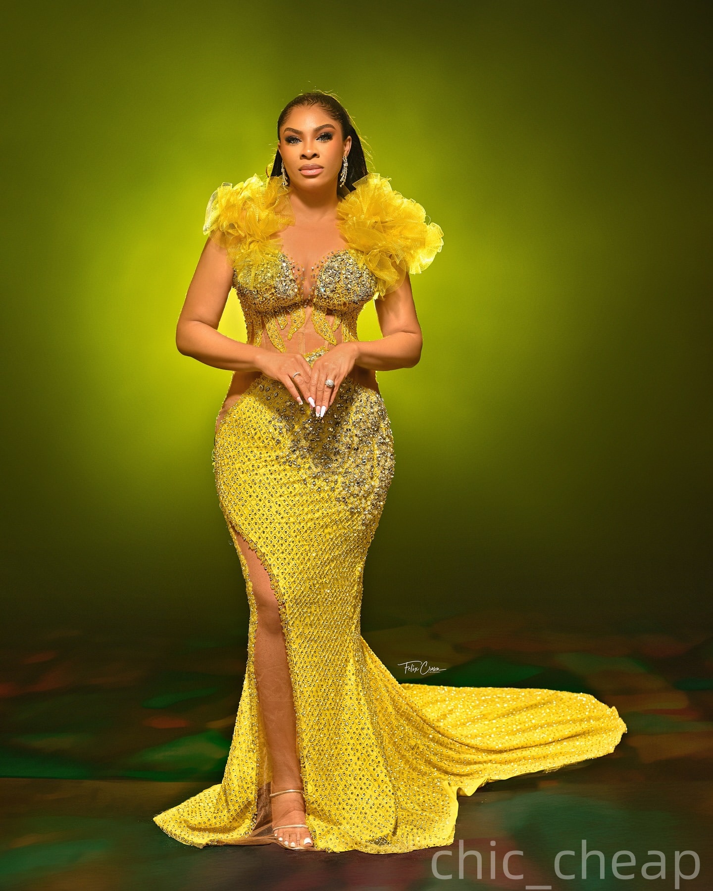 Yellow Mermaid Plus Size Prom Dresses 2025 Crystals Illusion Sequined Evening Formal Party Second Birthday Engagement Gowns Dress For Special Occasion