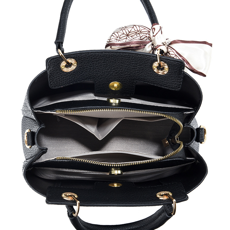 Hot Selling Fashion Crossbody Bag - Versatile Chic Shoulder Bag for Women, Fashionable Womens Summer Essential Free shipping