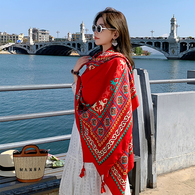 K662 New ethnic style large shawl Yunnan travel sunscreen scarf seaside beach towel cotton linen scarf cloak large gauze scarf