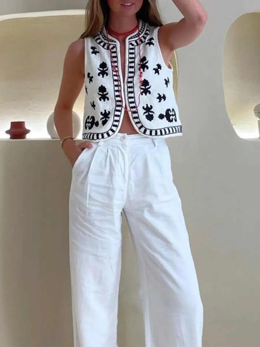 Womens summer embroidered vest vintage floral bohemian Vneck open front crop 250430Z