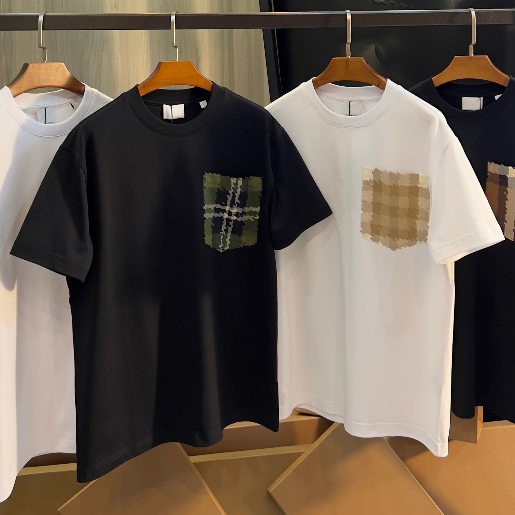 high quality tshirt mens designer classic plaid pocket tshirt summer fashion new top luxurious clothing pure cotton casual sports tshirt