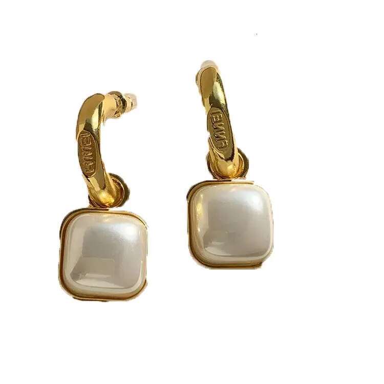 Pearl Earrings Designer Women Plated Brand Letters Gold Stud With Box For Party Weddings Jewelry Gift designer bag