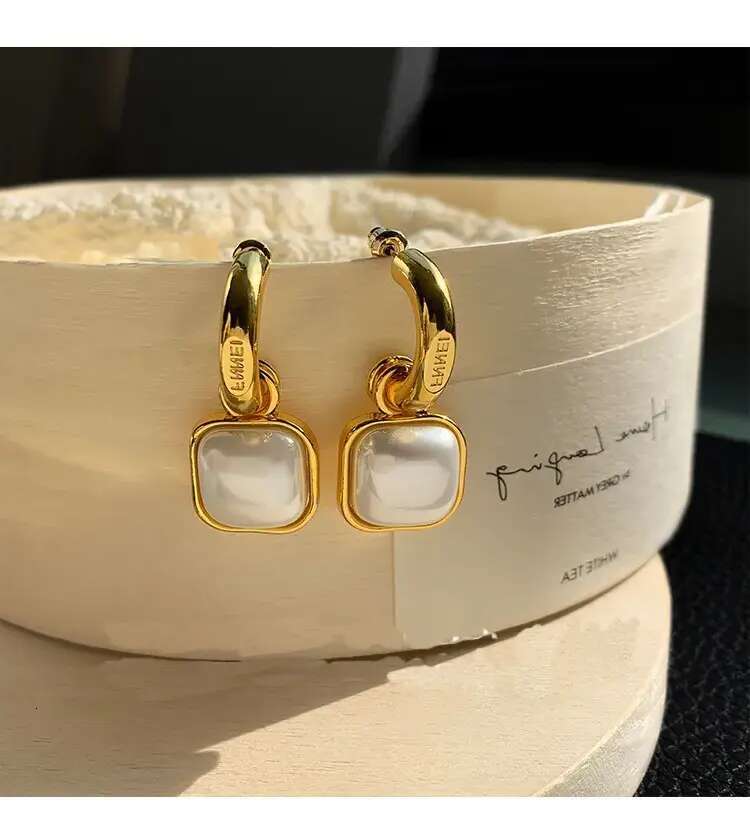 Pearl Earrings Designer Women Plated Brand Letters Gold Stud With Box For Party Weddings Jewelry Gift designer bag