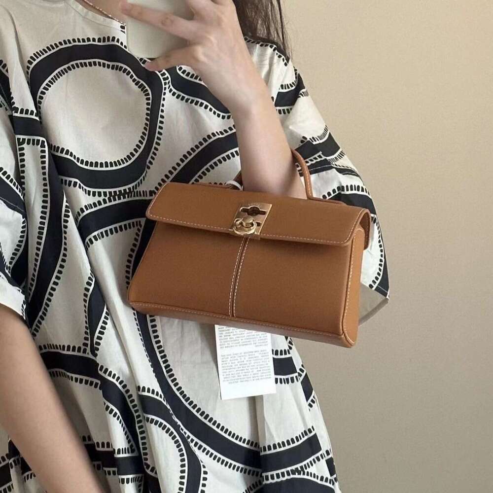 designer bag Light luxury niche leather square cafune small crossbody handbag, portable commuting women's bag, fashionable and versatile