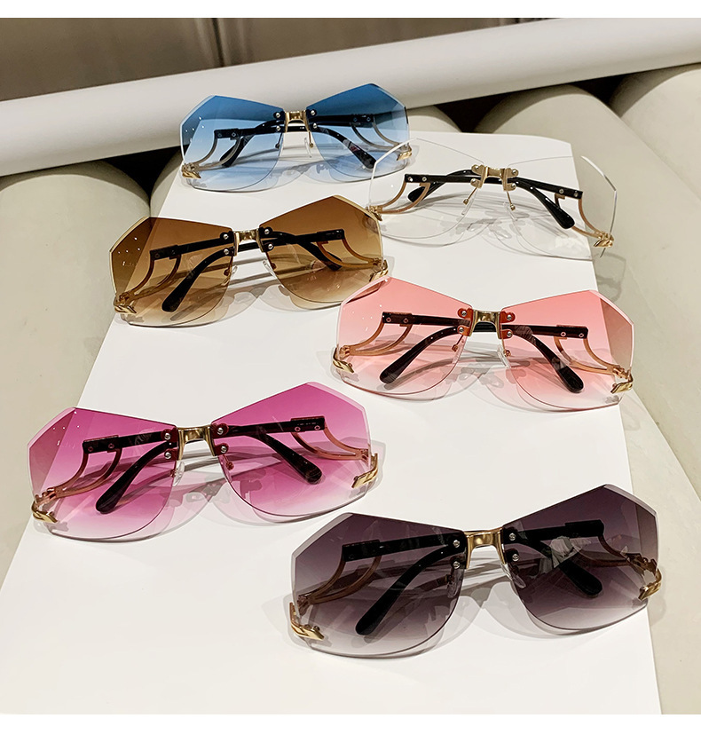 Designer Sunglasses For Women Men Vintage Style Sunglasses Fashion Classic Sunglasses Luxury Polarized Goggle Pilot PC Frame Oversized UV400 Eyewear C