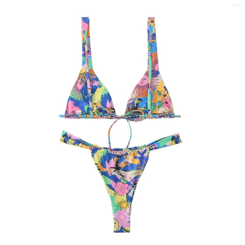 Women's Swimwear Of The Season Sexy Floral Pattern Bikini Set Separate Strap Design Fashionable Home Straight Hair Style