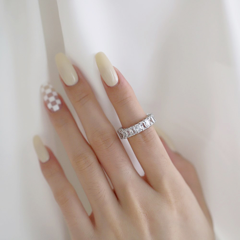 925 Sterling Silver Ring, European and American Fashion Ultra-Sparkling Rectangular Zirconia Stackable Ring, Ideal for Index Finger, Wholesale Jewelry