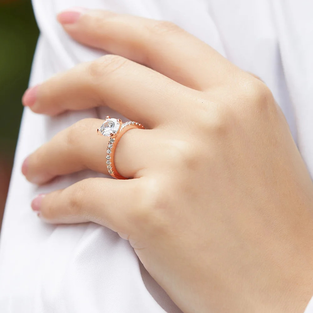 WUIHA Real 925 Sterling Silver Rose Gold Round 7MM VVS1 White Sapphire Created Ring for Women Gift Drop 250509