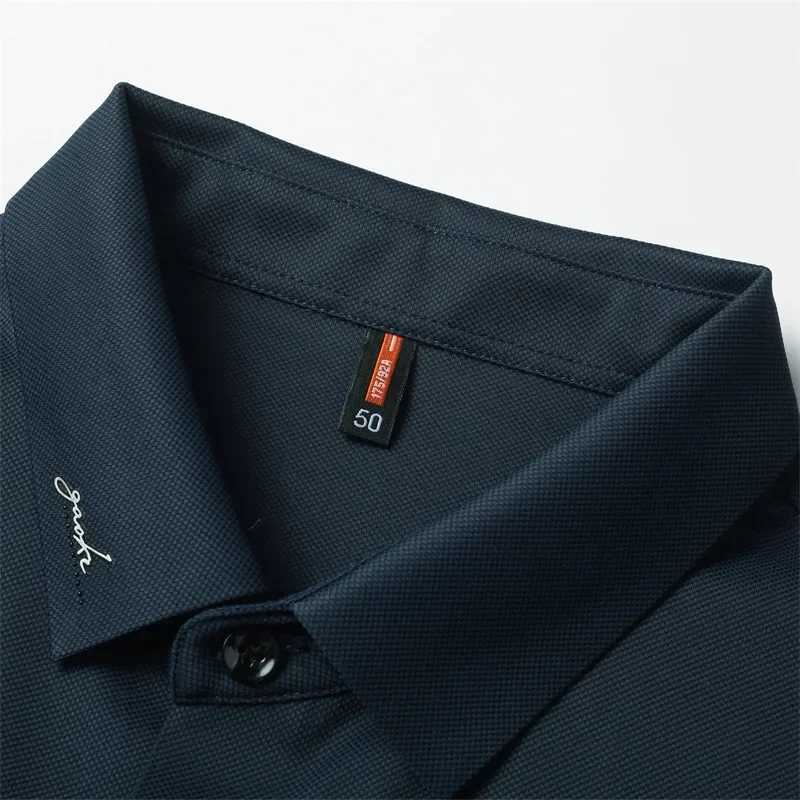 Brand Silky Elasticity Shirts 2024 Summer Lapel Ice Silk Single Breasted Shirt Business Casual Short Sleeved Men Clothing Z250509-1