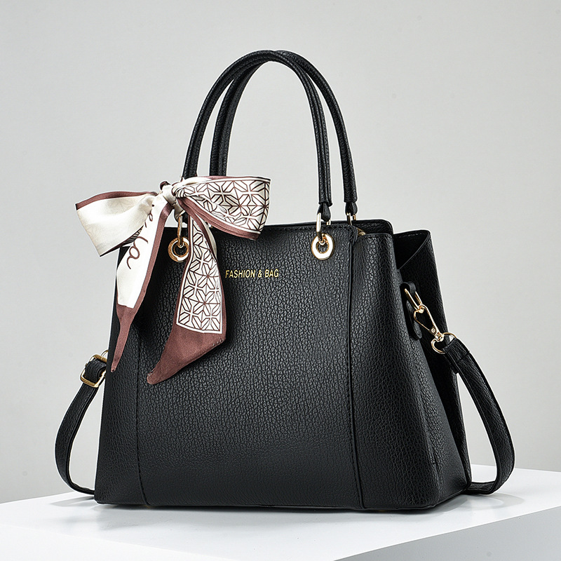 Hot Selling Fashion Crossbody Bag - Versatile Chic Shoulder Bag for Women, Fashionable Womens Summer Essential Free shipping
