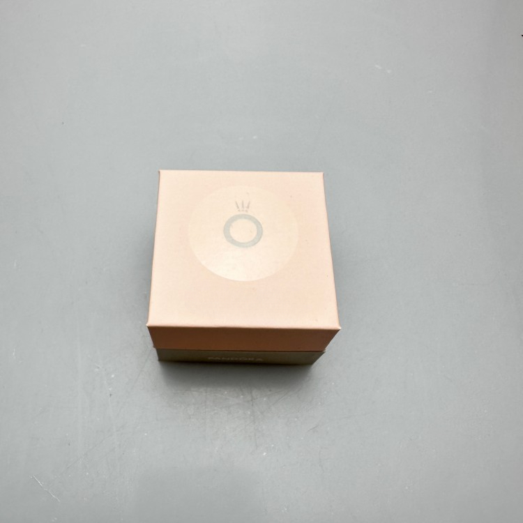 Ring Box P Brand Classic Designer Jewelry Veet Letters White jewelry organizer Rings Boxes Jewelery