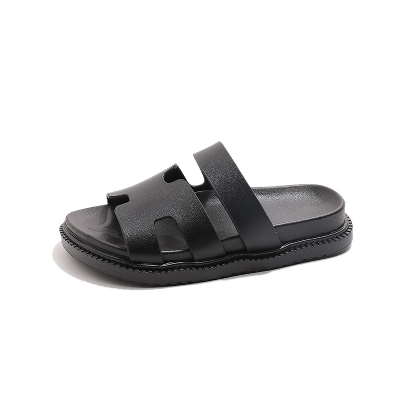 2025 children's slippers, unisex style for boys soft sole hollow-out design cool slippers for girls aged 6 - 12 fashionable beach shoes
