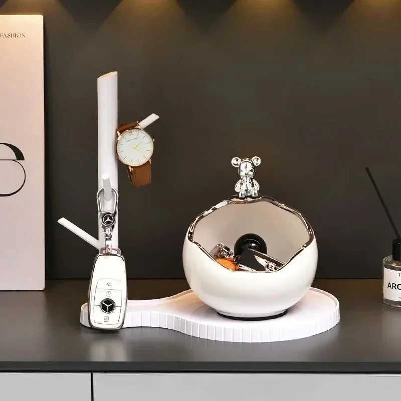 Ceramic Bear Tray Statue Accessory Storage Key Holder Candy Bowl Jewelry Earrings Suitable for The Modern Table Off Decor Y250509