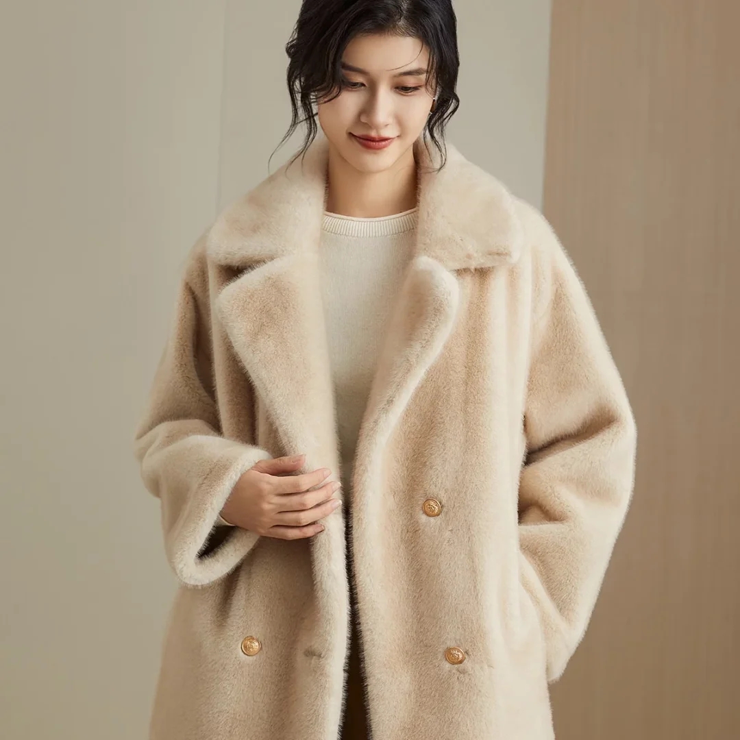Trendy Ladies' Long Jacket with Soft Synthetic Pelt Fabric for Cold Weather Protection