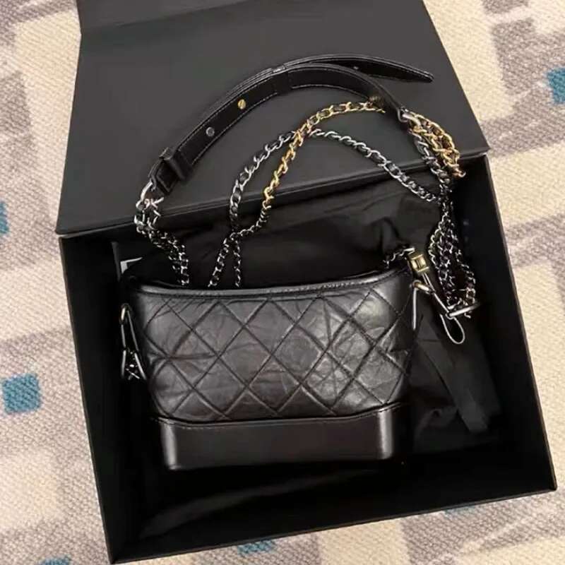 2023 New Cf Genuine Leather Tweed Style Crossbody Versatile Women's Shoulder Bag Fashionable Handbag Chain