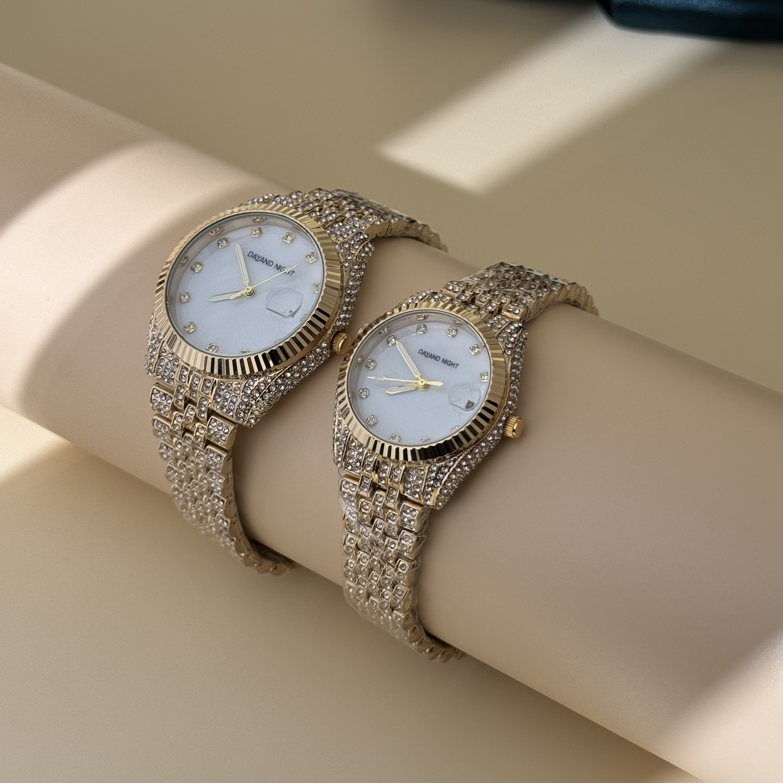 Luxury Diamond Couple's Watch | Quartz Wristwatch for Men & Women | Fashionable Dress Watch with Elegance| Perfect For Daily Wear, Evening Partie