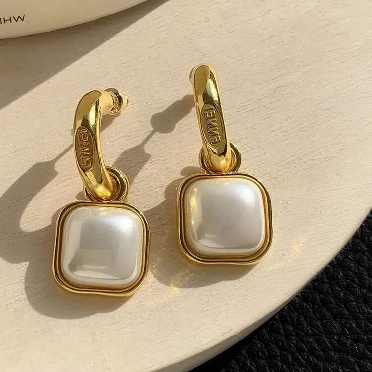 Pearl Earrings Designer Women Plated Brand Letters Gold Stud With Box For Party Weddings Jewelry Gift designer bag