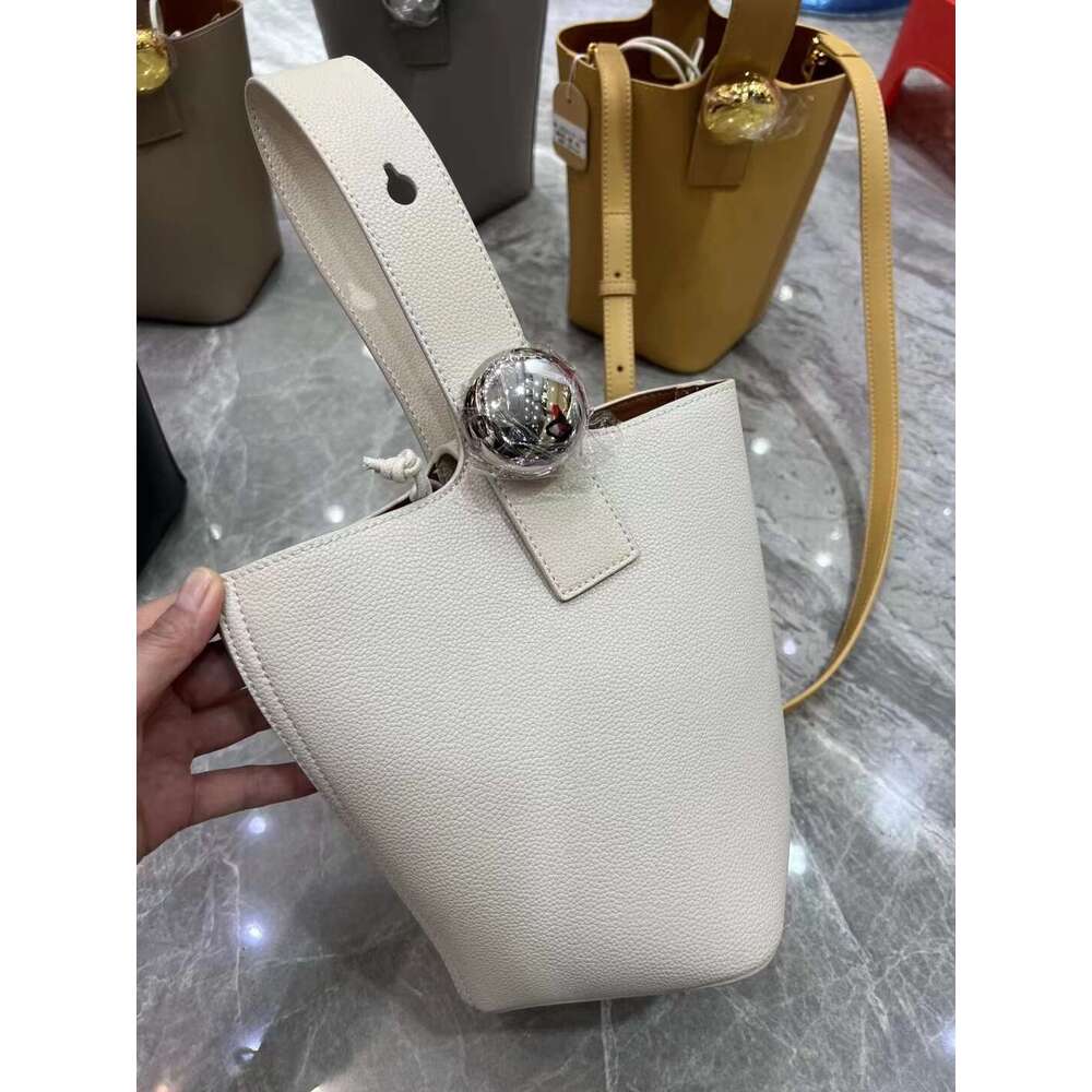 Star Style New Luo Jiagao Fixed Bucket Genuine Leather Women's Bag, Front Strap Adjustable Buckle Handbag, Single Shoulder Crossbody