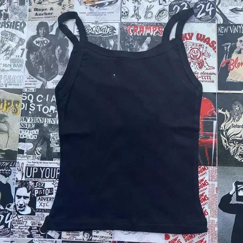 Women Sexy Spaghetti Strap Camisoles Summer Emo Girls Sleeveless Thin Tank Top Simple Base White Crop Tops Fashion Female UndiesXJ250508