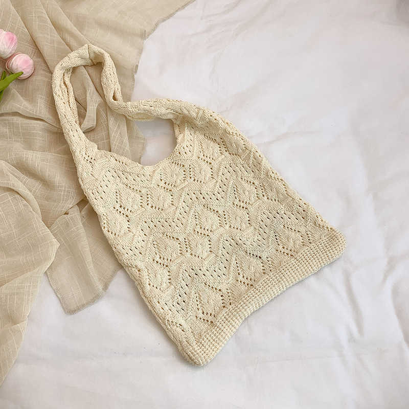 Summer woven bag for women 2025 large capacity new beach vacation beach single shoulder handbag small fresh water bucket bag