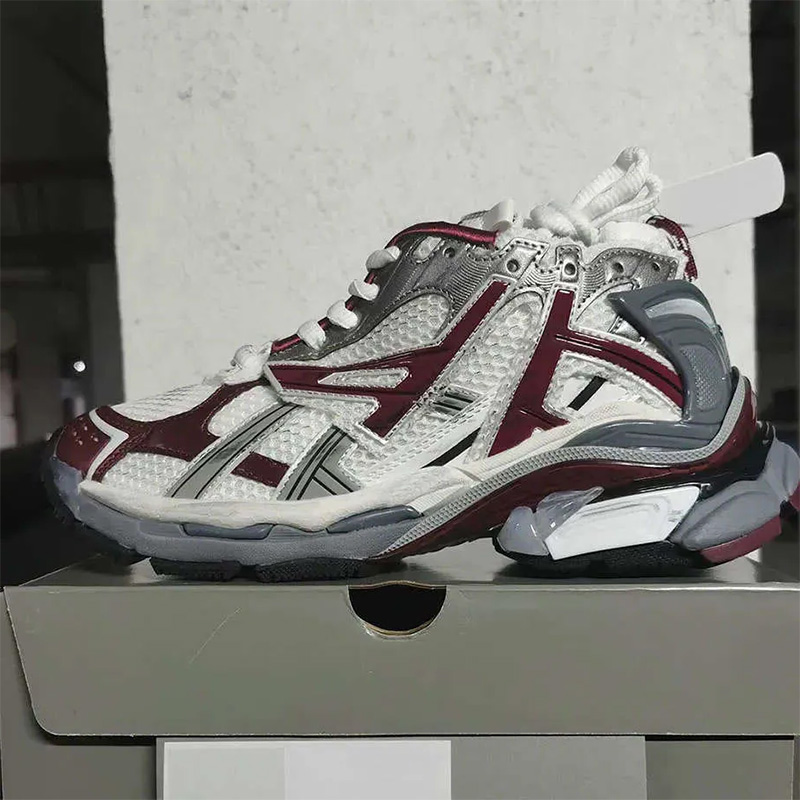 2025 Designer Shoes Man Woman All Black White Purple Pink Multicolor Colorful Womens Mens Trainer Sneakers 36-46 Bi