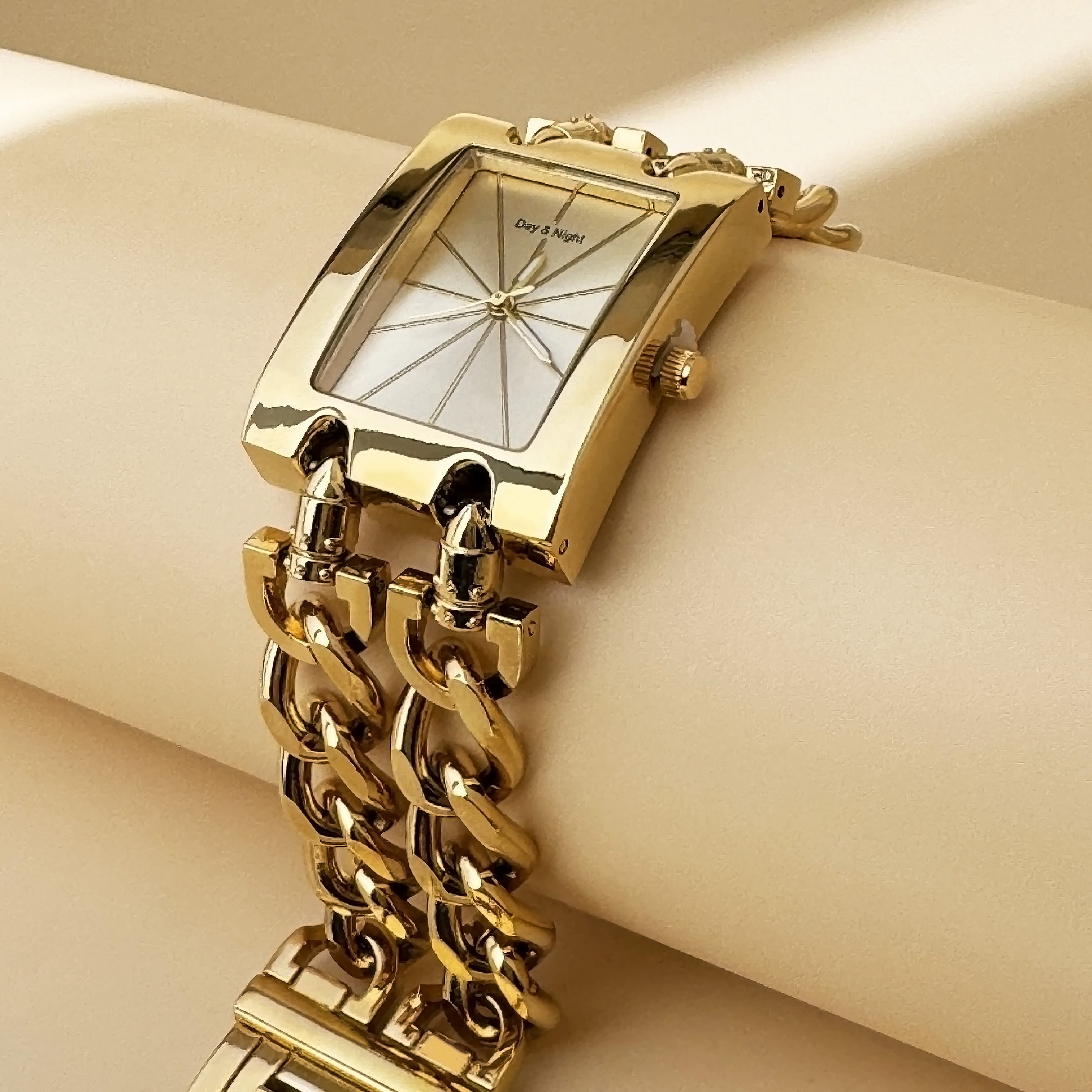 Luxury Fashion Women' for Parties, Dinners & Daily Wear - Perfect Valentines Day Gift