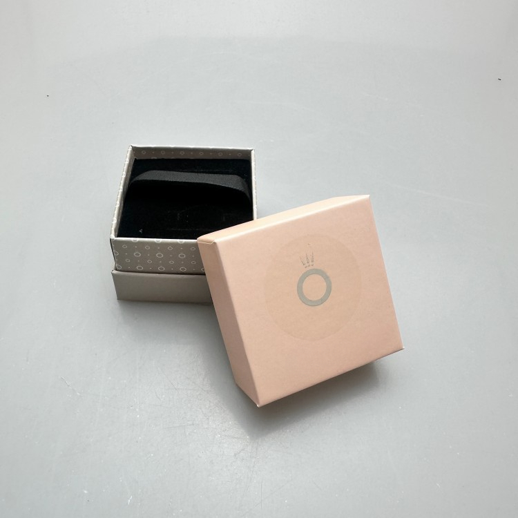 Ring Box P Brand Classic Designer Jewelry Veet Letters White jewelry organizer Rings Boxes Jewelery