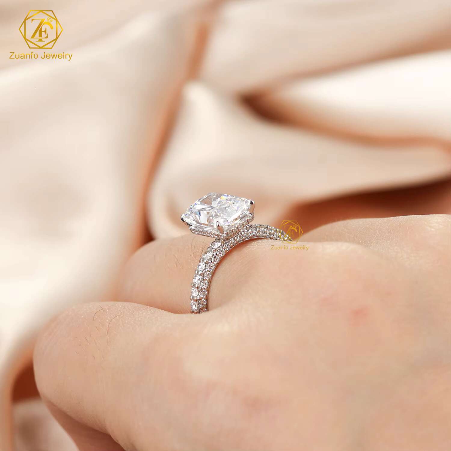 Wholesale IGI Certified HPHT CVD D VS1 Lab Grown Radiant Cut Diamond 1CT 14K 10K Solid Gold Jewelry Engagement Ring Women